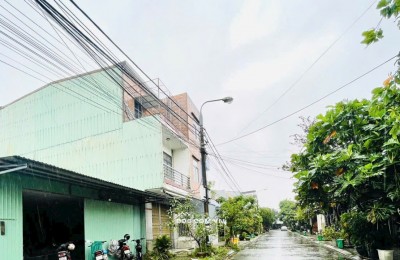 Bán lô đất diện tích khủng! Vị trí siêu đẹp! Ngang đến 7m